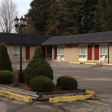 Lotus Motel Cobourg Εξωτερικό φωτογραφία